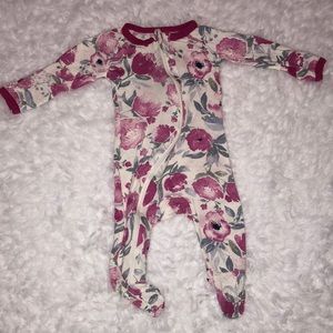 Baby Girl Footed Sleeper (NB)